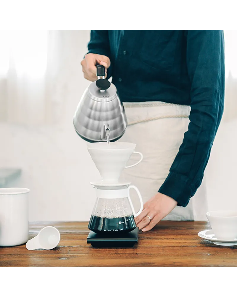 Hario V60 Ceramic Dripper Kit 02 White